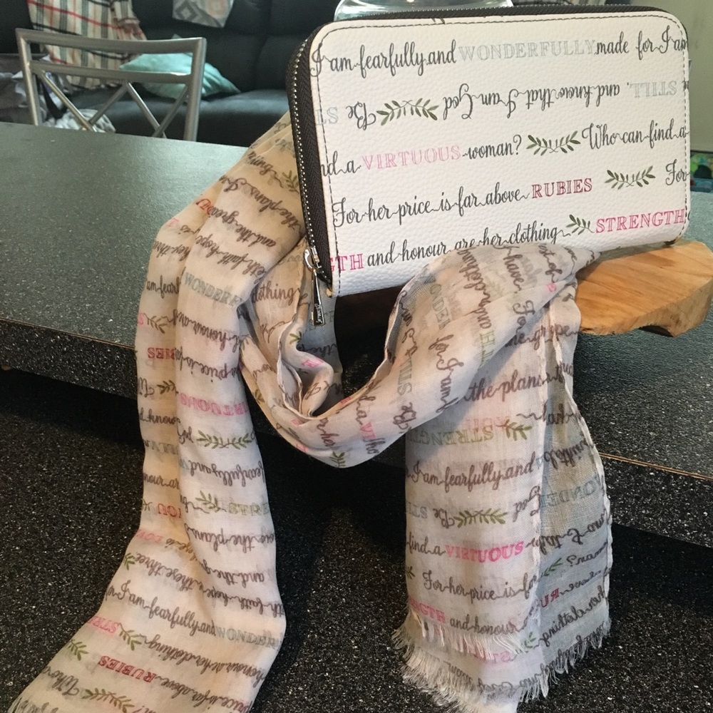 Wallet & scarf bundle (virtuous versus print)